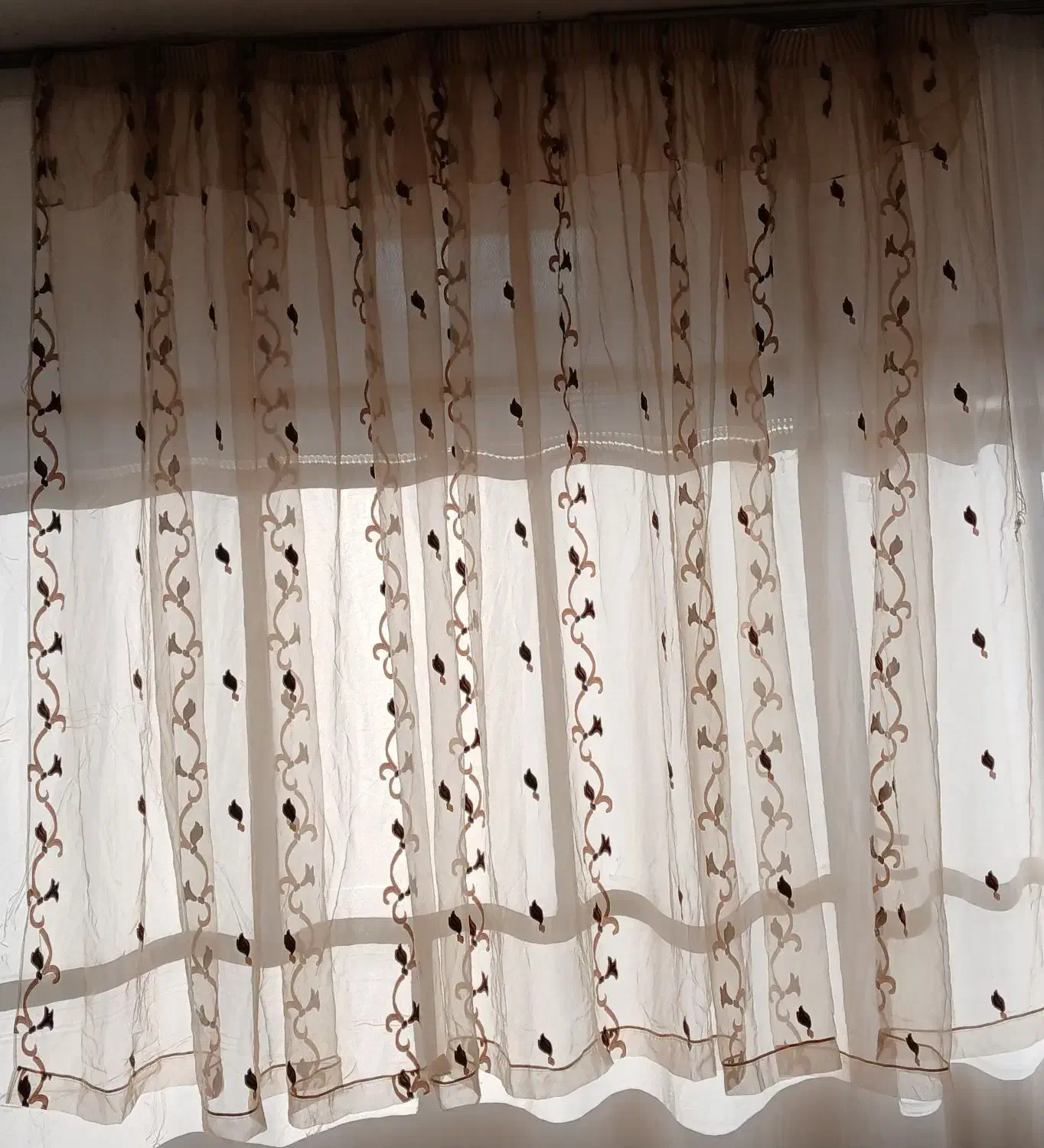 پرده|پرده، رانر، رومیزی|ری, فیروزآبادی|دیوار