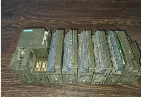 زیمنس PLC SIEMENS S7 CPU IM DI DO پی ال سی سری 300|قطعات و لوازم جانبی رایانه|اصفهان, خلیل آباد|دیوار