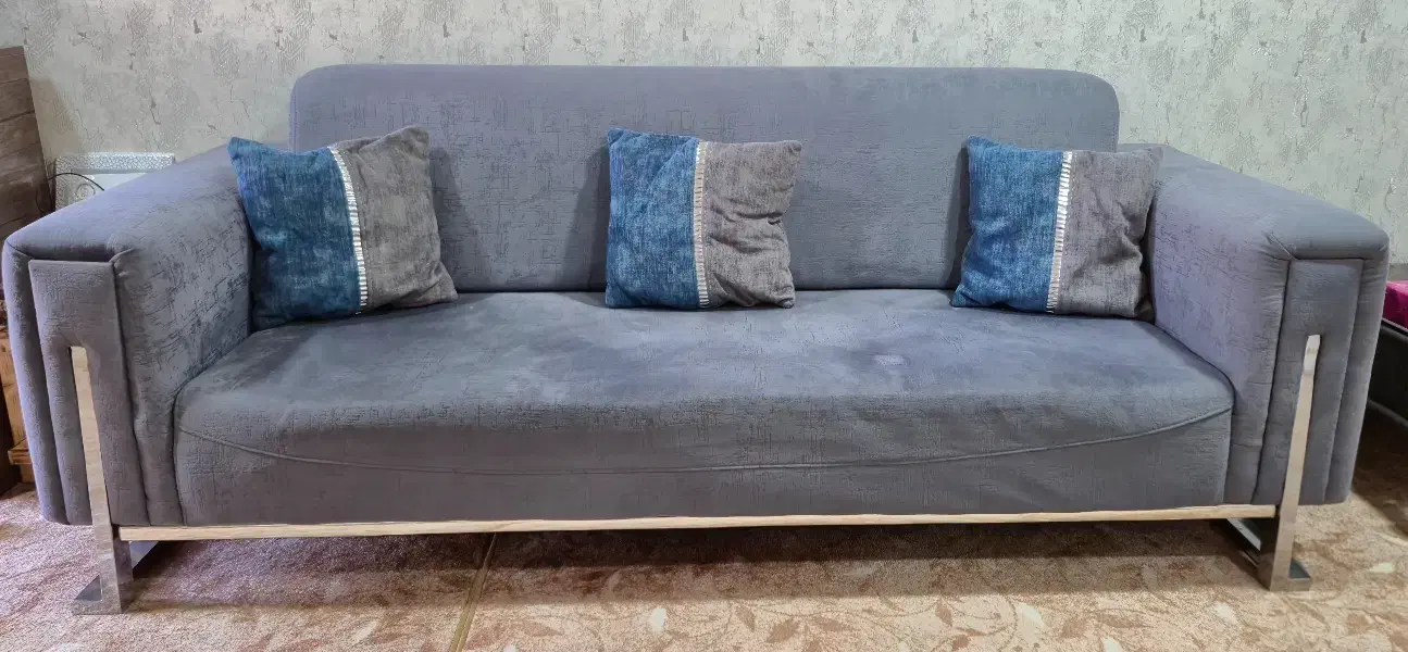 مبل ۳نفره تخت خواب شو|مبلمان خانگی و میز عسلی|بهبهان, |دیوار