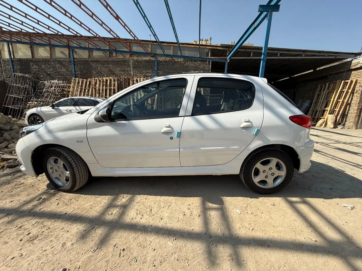 207 پانا اتوماتیک ۶ دنده|خودرو سواری و وانت|اصفهان, جنیران (لادان)|دیوار