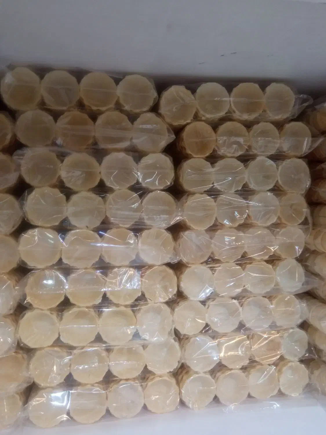 به یک فروشنده خانم نیازمندیم جهت قنادی|استخدام خدمات فروشگاه و رستوران|اسلام‌شهر, شهرک مفیدی|دیوار