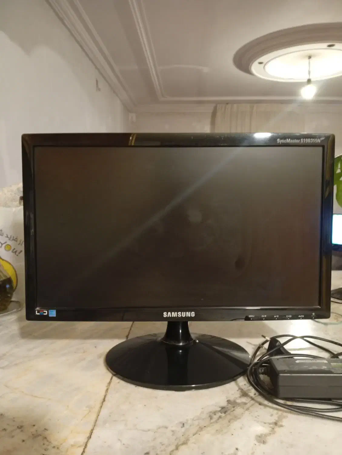 مانیتور LED سامسونگ 19اینچ|قطعات و لوازم جانبی رایانه|هشتگرد, هیو|دیوار