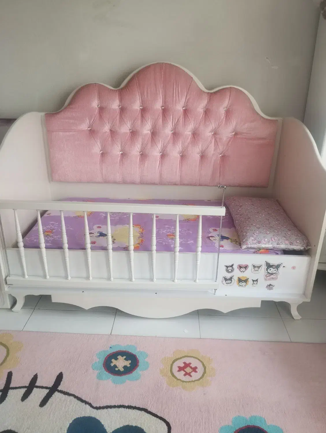 سرویس خواب|تخت و صندلی بچه|پردیس, فاز ۳|دیوار