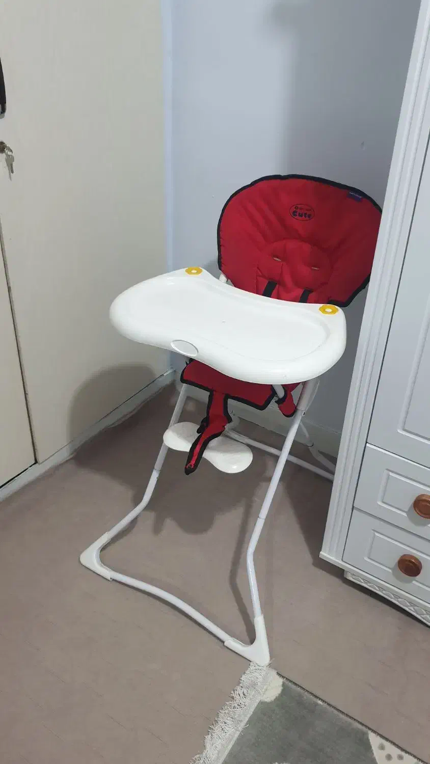 تخت کنار مادر و صندلی غذا کودگ|تخت و صندلی بچه|فردیس, خیام غربی|دیوار