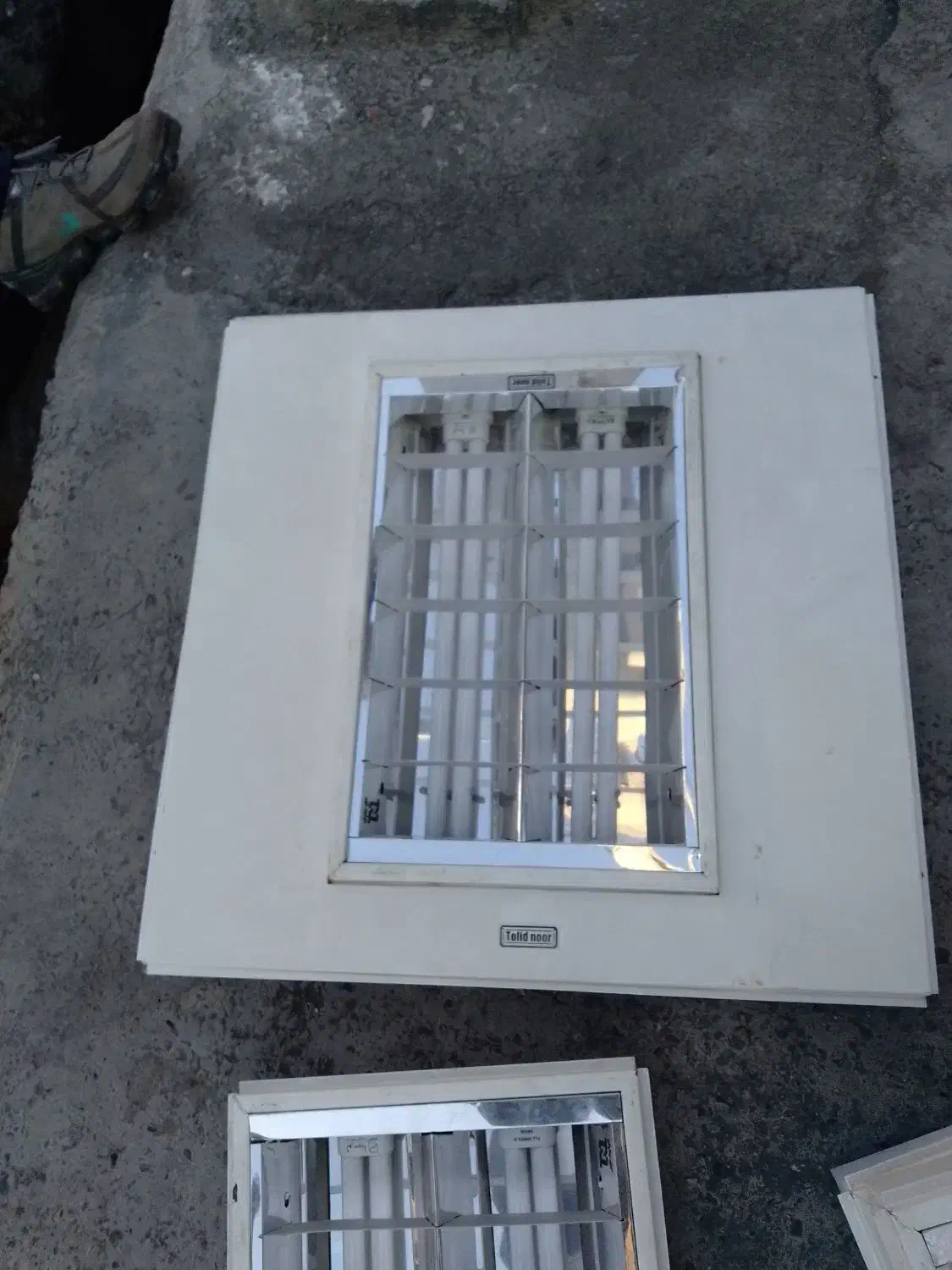 مهتابی تو کار|لامپ و چراغ|گرگان, |دیوار