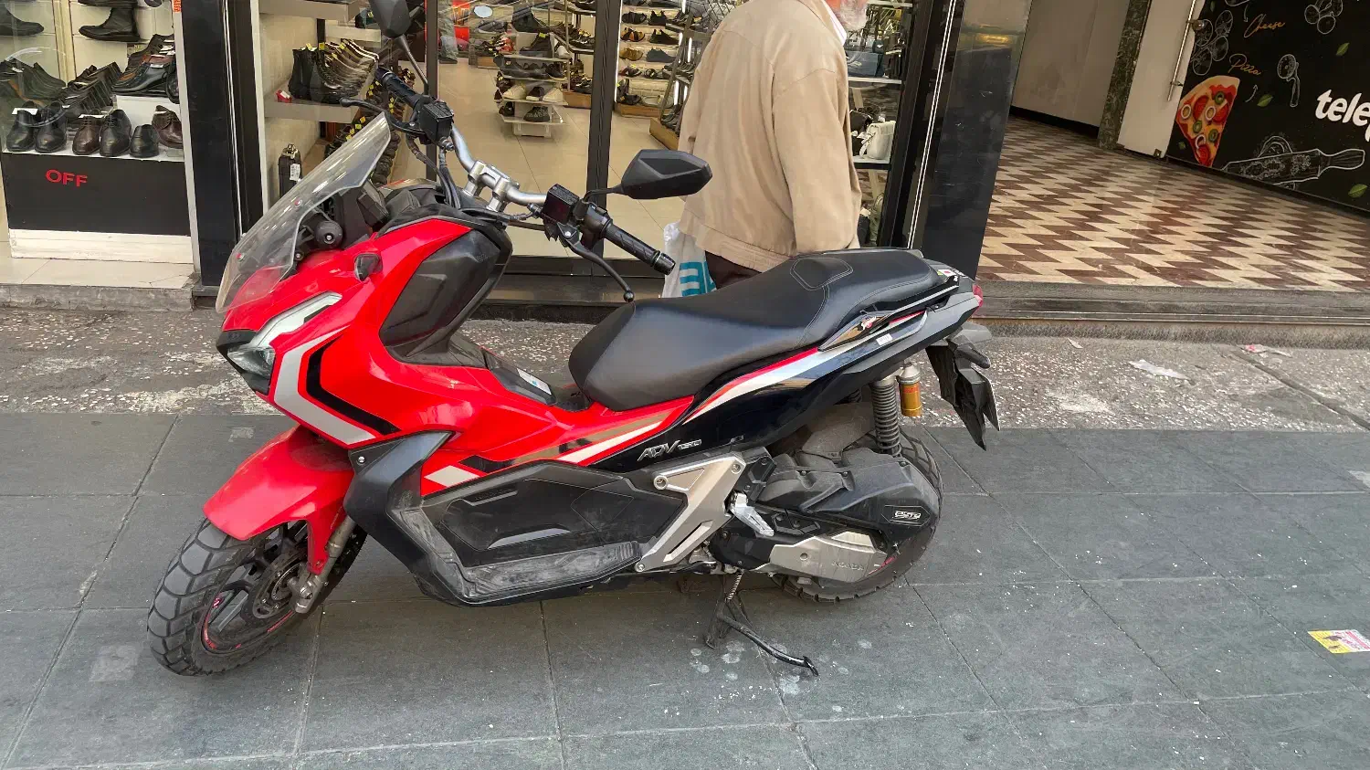 ADV 150|موتورسیکلت|تهران, فردوسی|دیوار