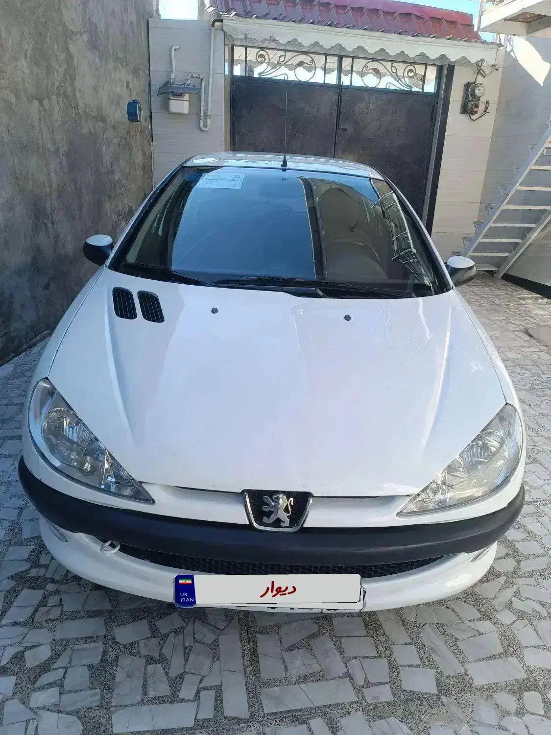 ۲۰۶مدل ۹۰تیپ ۵سفارشی کم‌کار|خودرو سواری و وانت|لنگرود, |دیوار