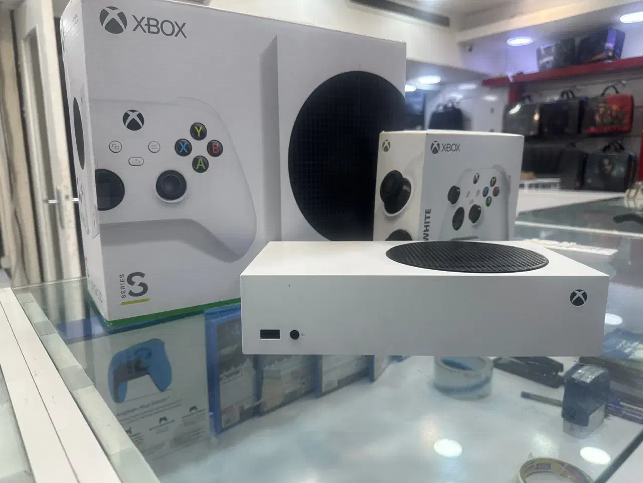 Xbox series S استوک|کنسول، بازی ویدئویی و آنلاین|اصفهان, درب کوشک|دیوار