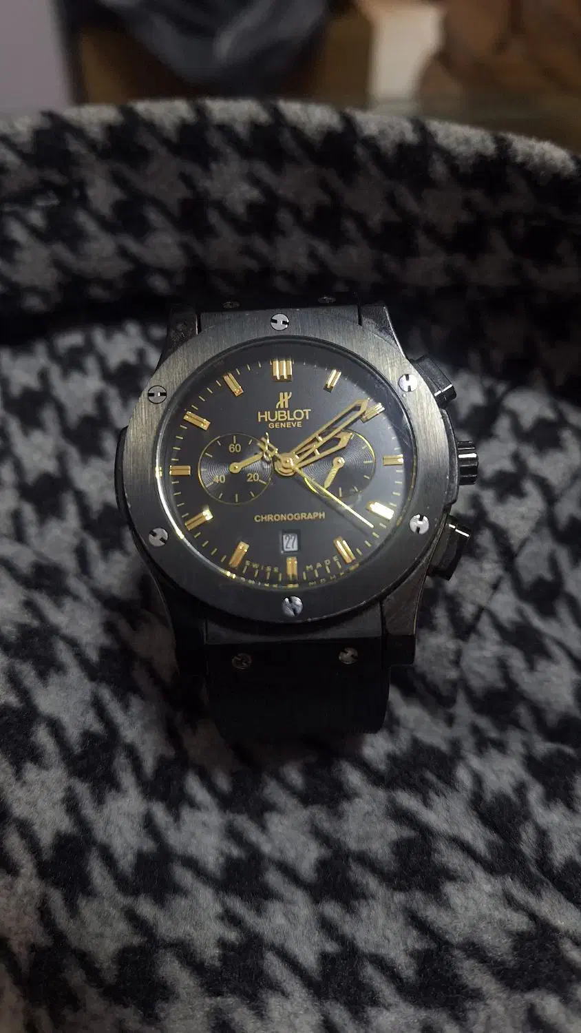 ساعت|ساعت|ساوه, |دیوار