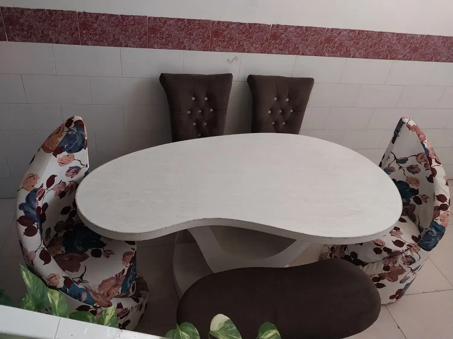 نهارخوری ۶ نفره و مبل راحتی ۶ نفره چرم ومخمل|مبلمان خانگی و میز عسلی|آباده, |دیوار