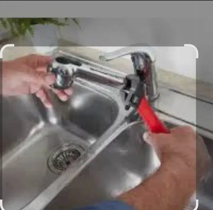 سرویس و نصب انواع شیرآلات،آبگرمکن، وتاسیسات|خدمات پیشه و مهارت|ساوه, |دیوار