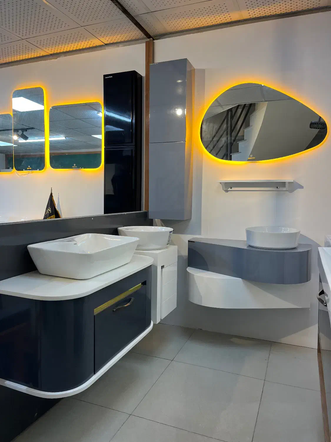 کابین روشویی نصف قیمت|لوازم سرویس بهداشتی|گنبد کاووس, |دیوار