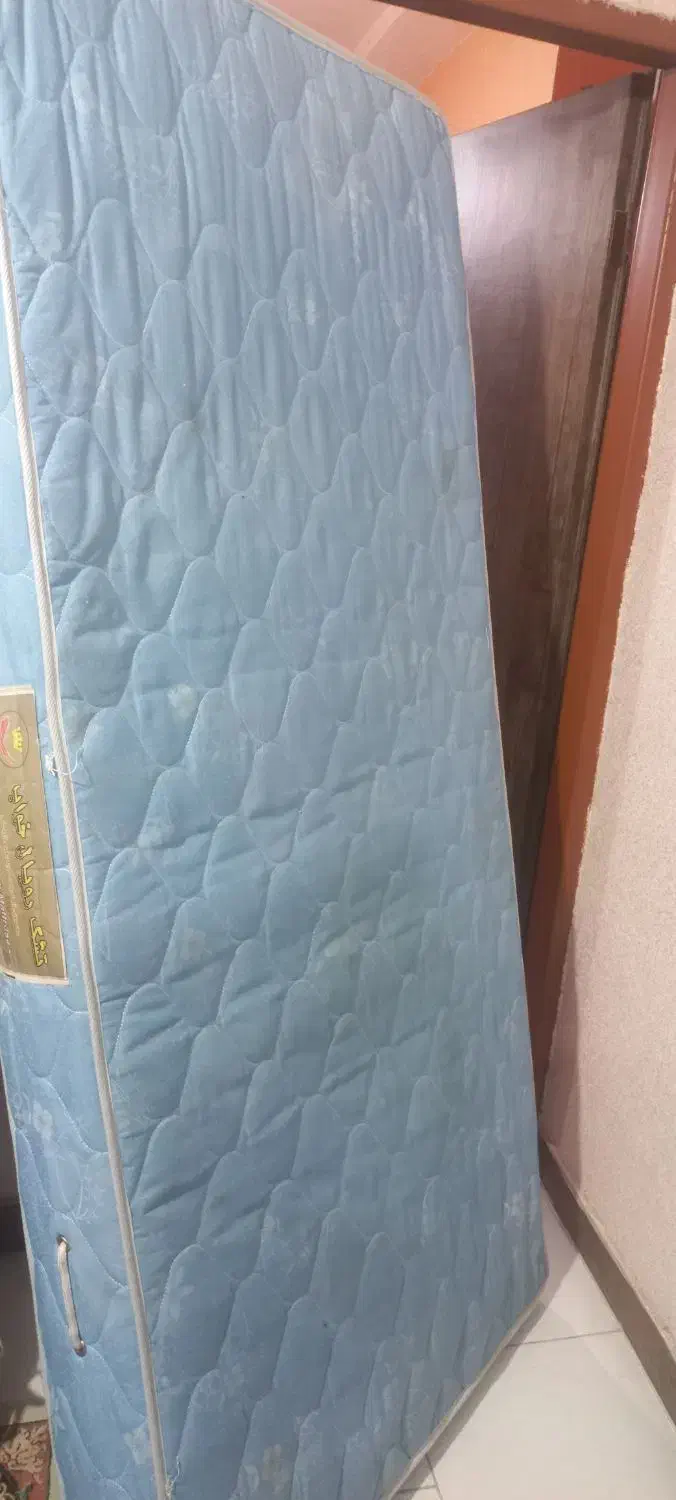 تخت یکنفره|تخت و سرویس خواب|رشت, دباغیان|دیوار