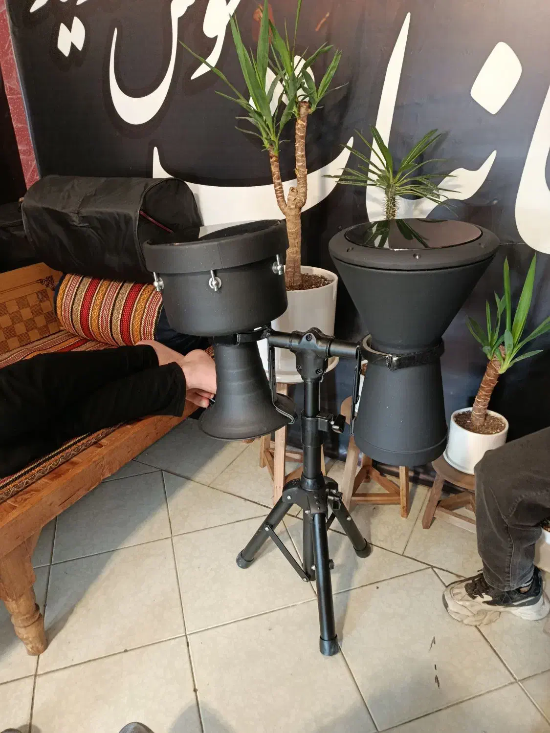 ساز تمپو|درام و پرکاشن|وحیدیه, |دیوار