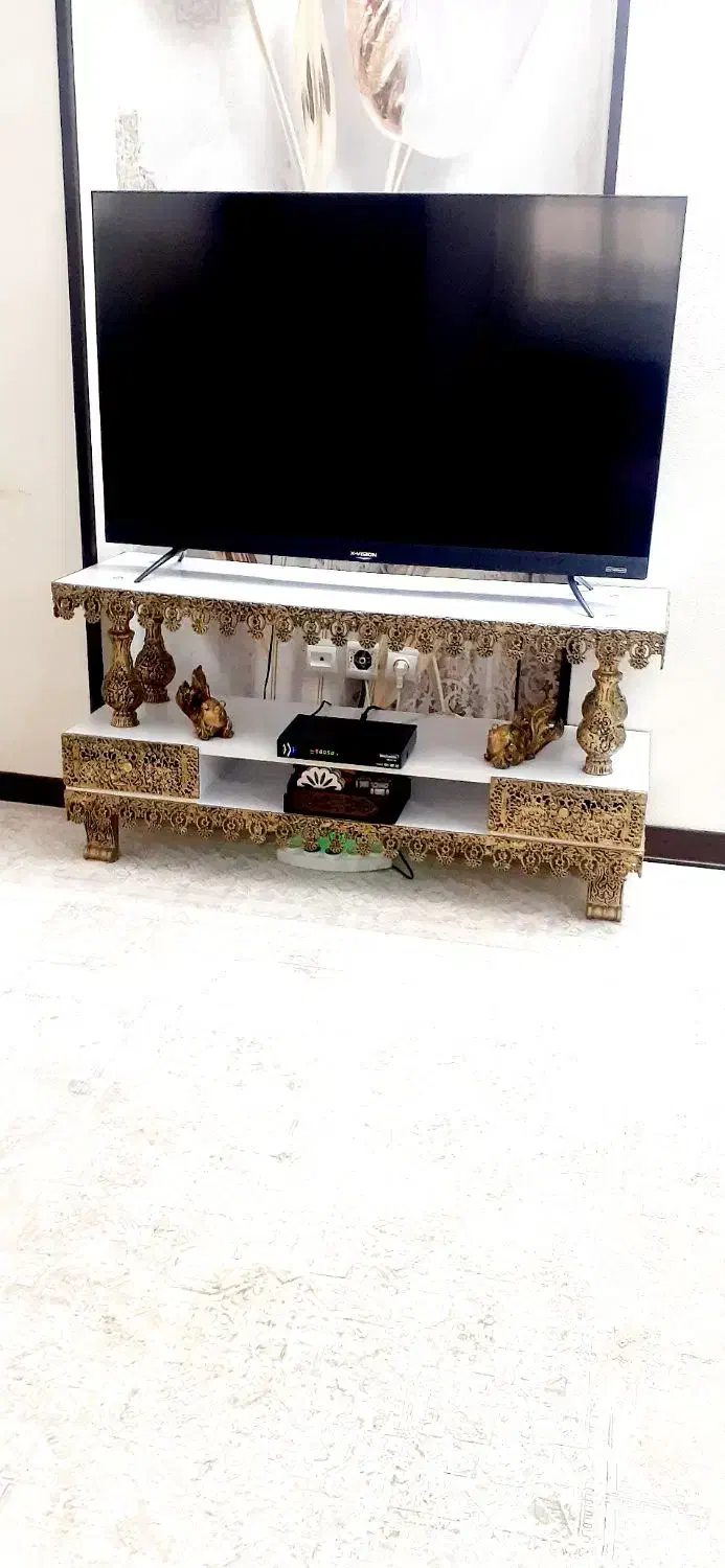 میز تلویزیون برنج اصل|مبلمان خانگی و میز عسلی|شاهین‌شهر, شهرک گلدیس|دیوار