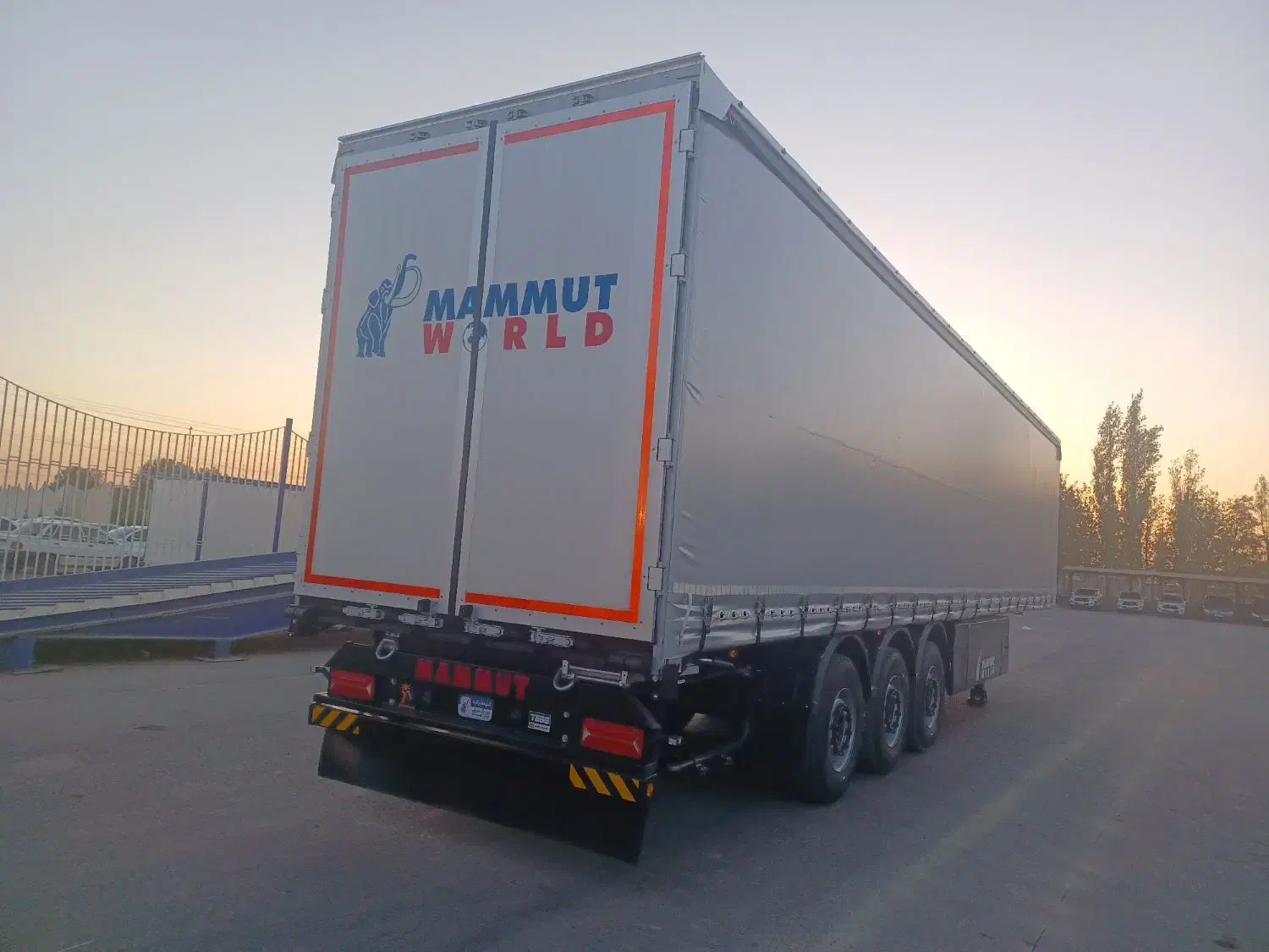 کانتینر چادری ماموت خشک|خودرو سنگین|کازرون, |دیوار