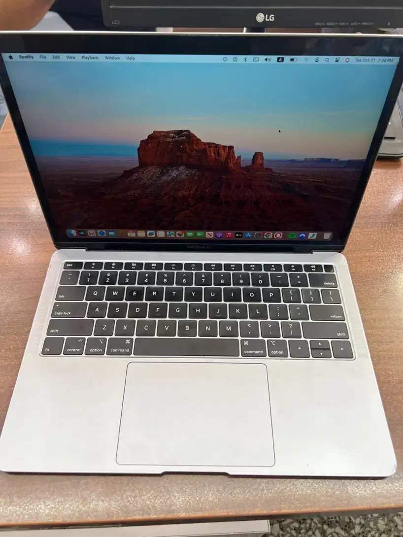 لبتاب macbook Air|رایانه همراه|مشهد, پروین اعتصامی|دیوار