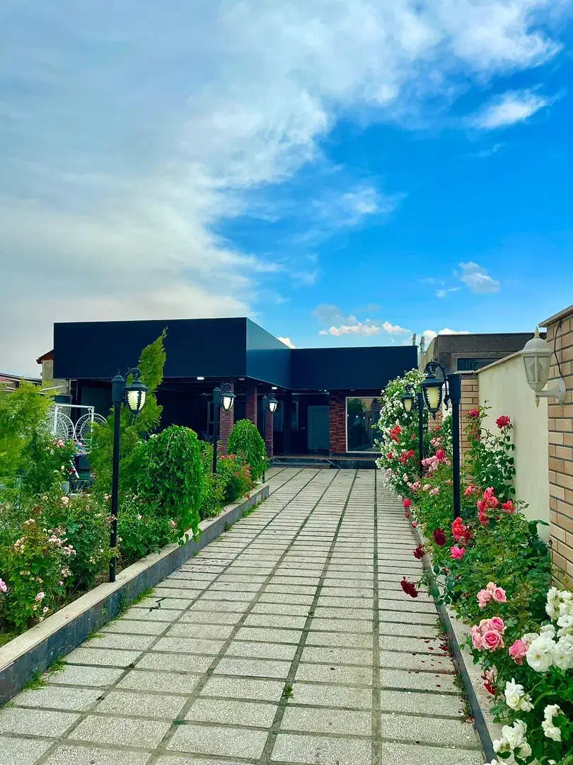 اجاره روزانه ویلا استخر سرپوشیده ابگرم|اجارهٔ کوتاهمدت ویلا و باغ|تهران, شهرک دانشگاه شریف|دیوار