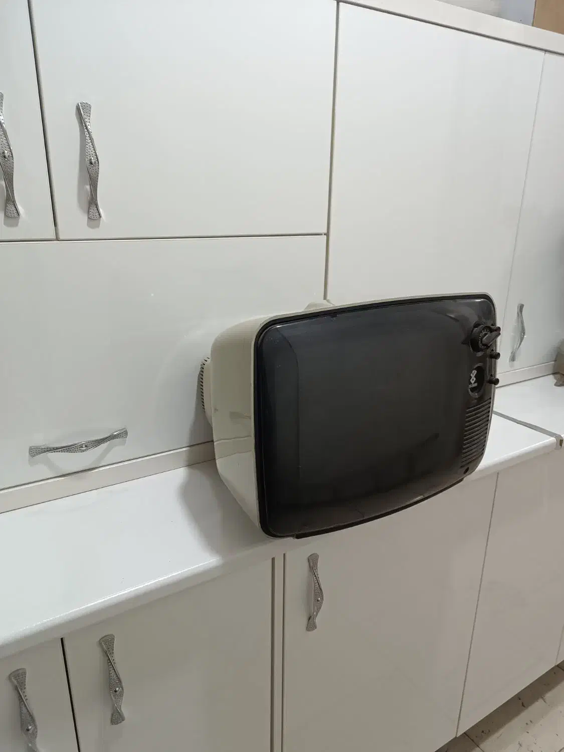 تلوزیون پارس|کلکسیون اشیاء عتیقه|ری, ملک‌آباد|دیوار