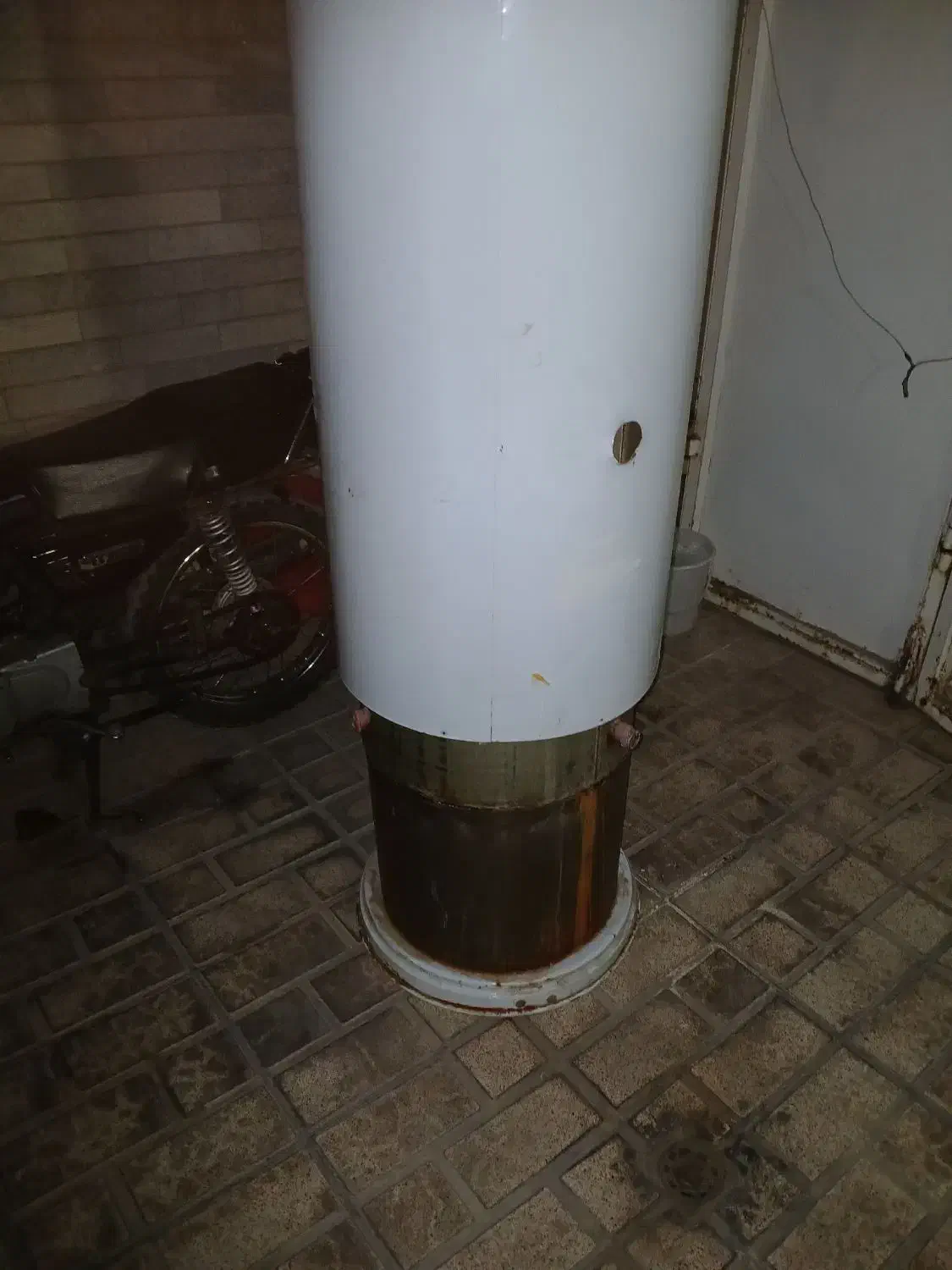 آبگرمکن تعویض کفی و آماده جهت استفاده|آبگرمکن، پکیج، شوفاژ|قرچک, مهدیه|دیوار