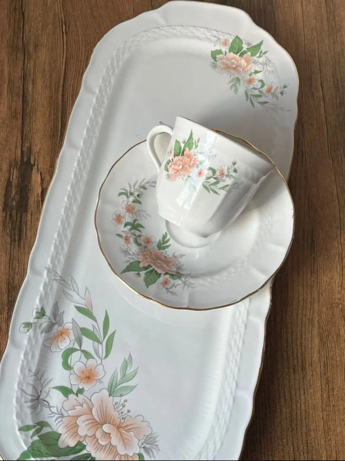 قوری ۶عدد استکان نعلبکی چینی حمید حراج زیر قیمت|حراج|قم, پردیسان|دیوار