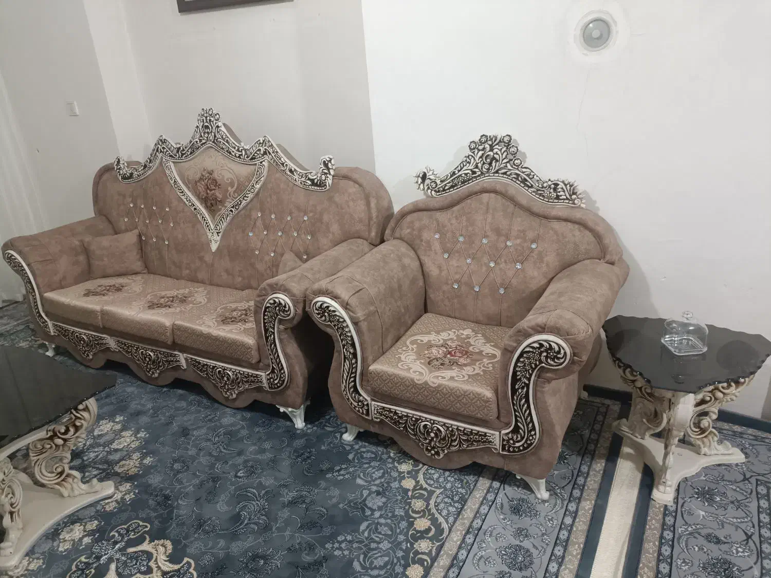 مبل هفت نفره و میز عسلی و میز بار|مبلمان خانگی و میز عسلی|چناران, |دیوار