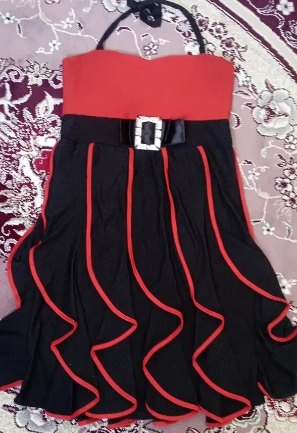 لباس|لباس|بیجار, |دیوار