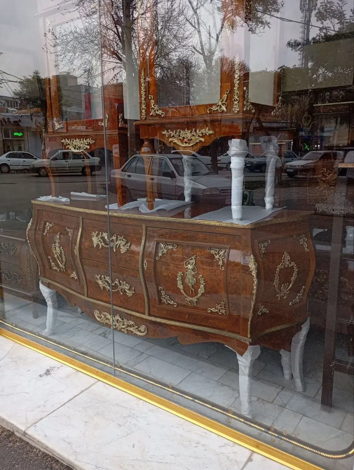 انواع کنسول و میز تی وی مازول خرید با چک بلند مدت|بوفه، ویترین، کنسول|اردبیل, |دیوار