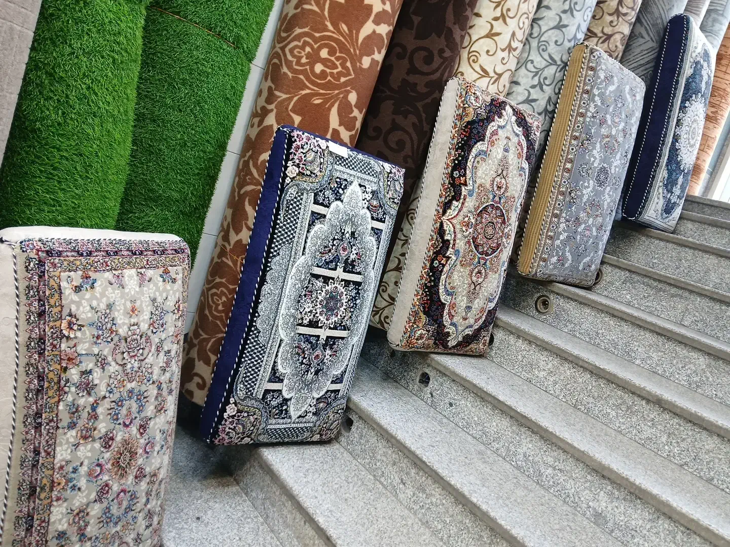 پشتی سفارشی ۷۰۰شانه و۱۲۰۰شانه|پشتی|قم, چهل درخت|دیوار