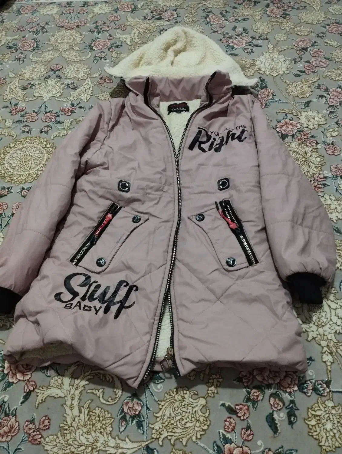 کاپشن|کفش و لباس بچه|سنندج, |دیوار