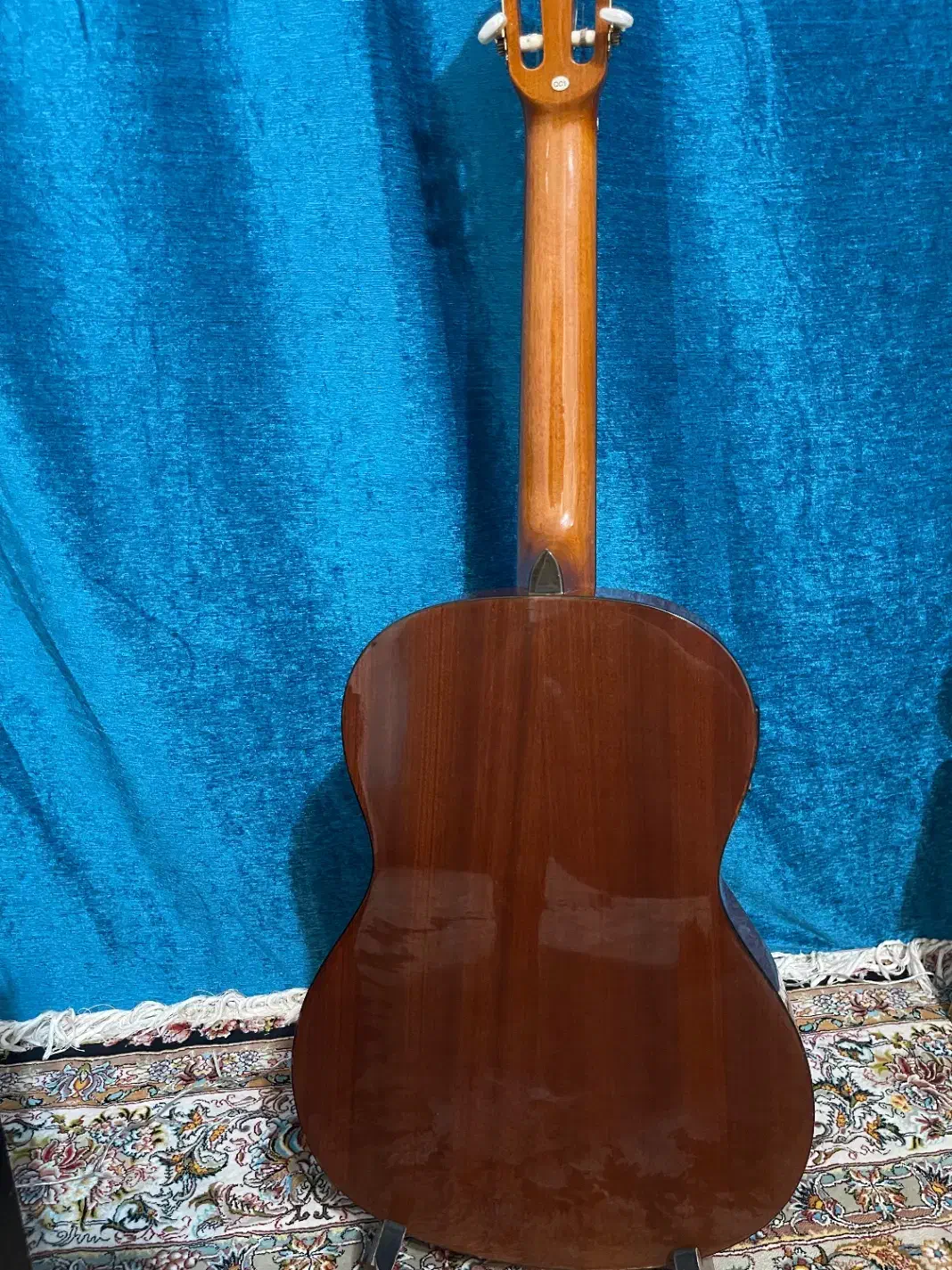 گیتار حرفه ای سویلا پیکاپ دار اصل اسپانیا|گیتار، بیس، امپلیفایر|تبریز, |دیوار