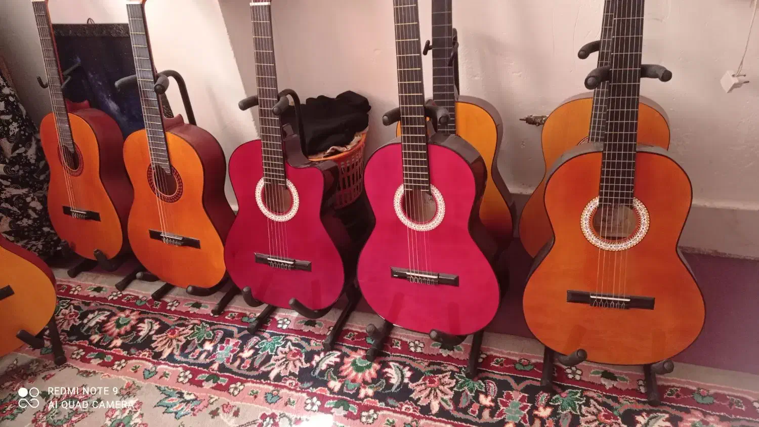 گیتاربه قیمت تولید به علت جمع آوری|گیتار، بیس، امپلیفایر|مشهد, شهید آوینی|دیوار