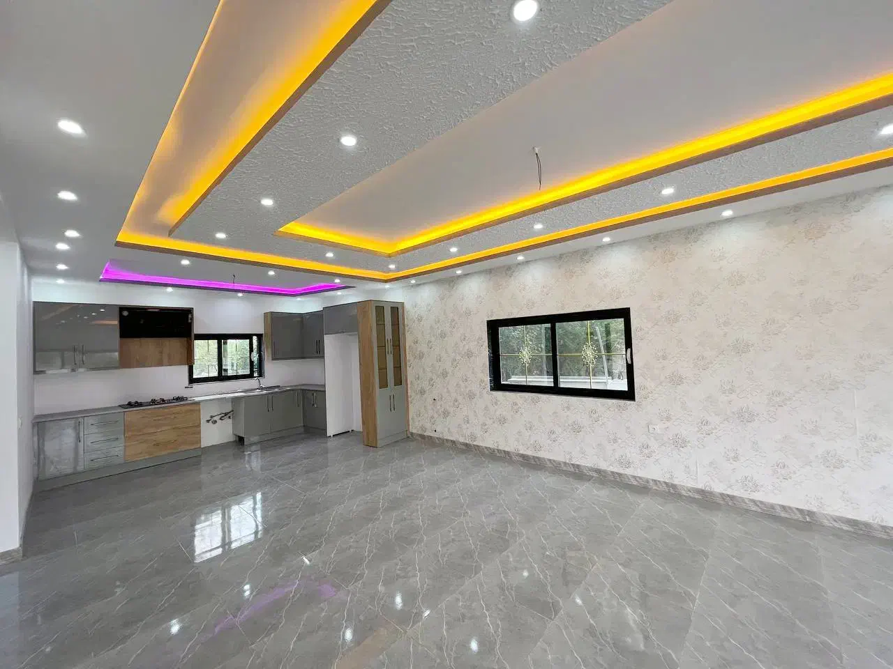 ویلا فلت استخر دار سند تک برگ انشعابات اختصاصی|فروش خانه و ویلا|تهران, دروازه شمیران|دیوار