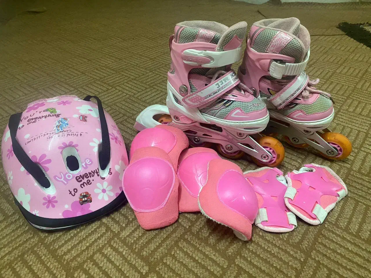 اسکیت|دوچرخه، اسکیت، اسکوتر|ابریشم, |دیوار