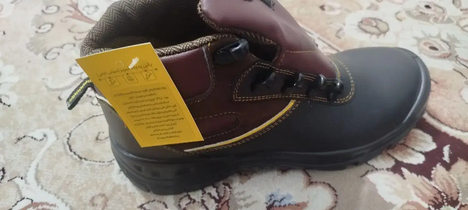 کفش ایمنی|کیف، کفش، کمربند|امیدیه, |دیوار