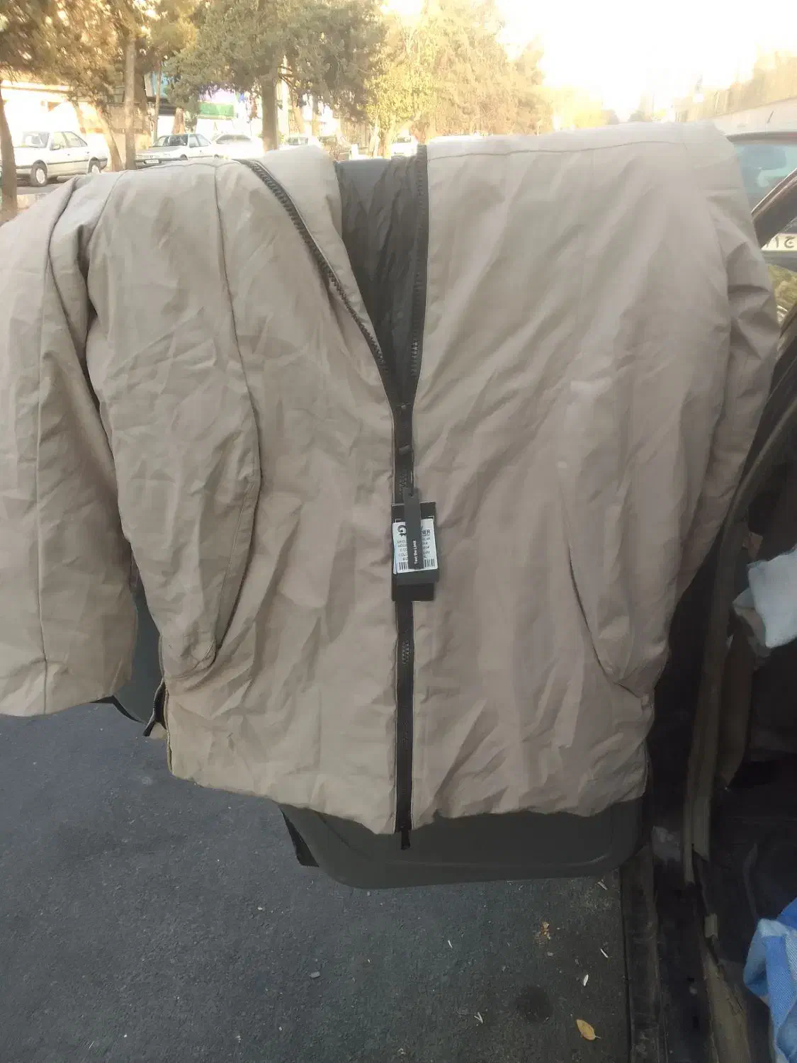 کابشن جنس اصلی پول لازم این قیمت|لباس|تهران, سازمان آب|دیوار