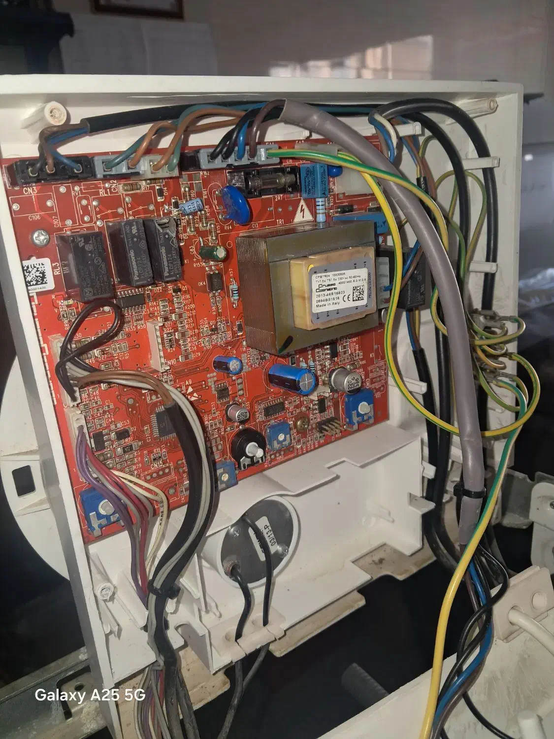 نصب تعمیر پکیج بخاری آبگرمکن کولر گازرادیاتورشیر|خدمات پیشه و مهارت|شهرکرد, |دیوار