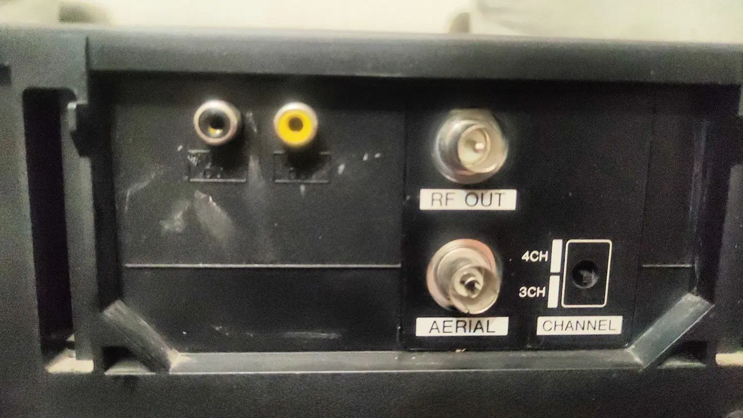 دستگاه VHS پخش برند aiwa|پخشکننده DVD و ویدیو|تهران, استاد معین|دیوار