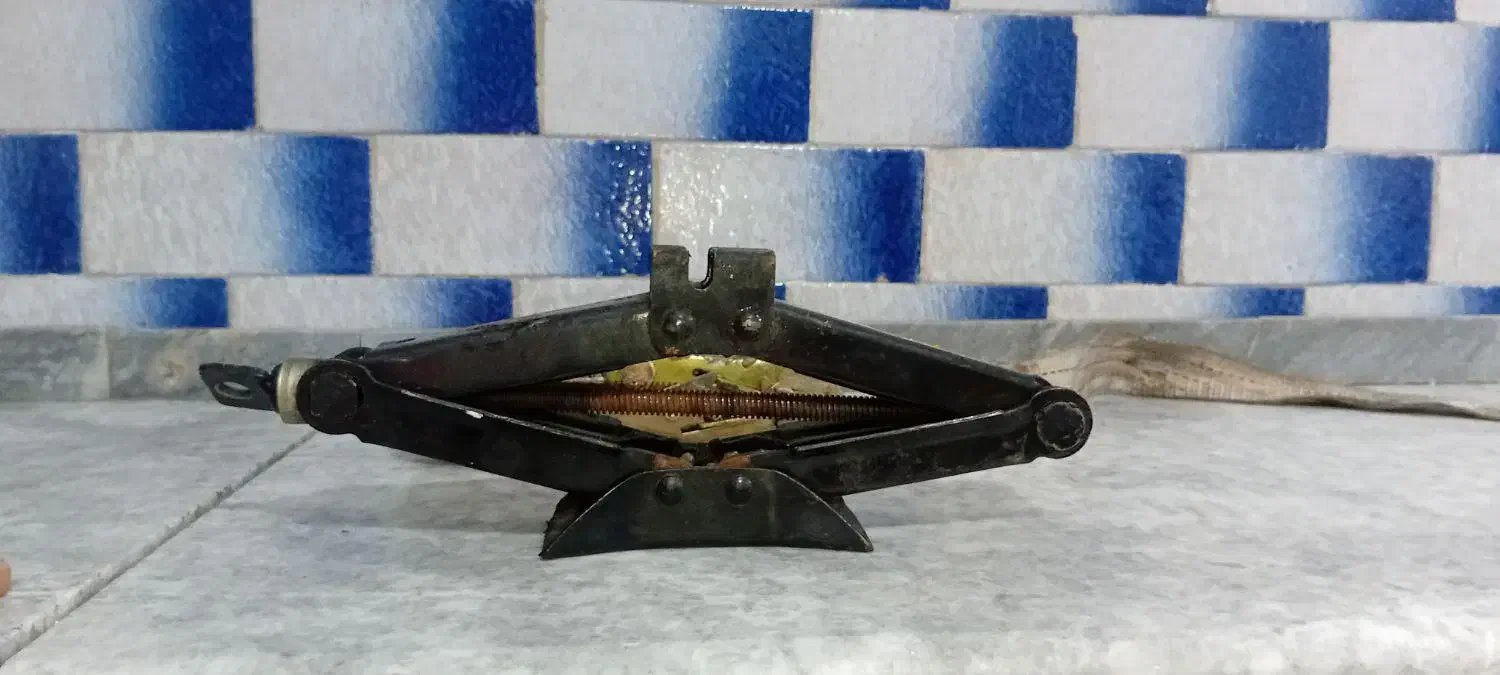 جک ماشین وتسمه بستن بار|قطعات یدکی و لوازم جانبی|رباط‌کریم, الارد|دیوار