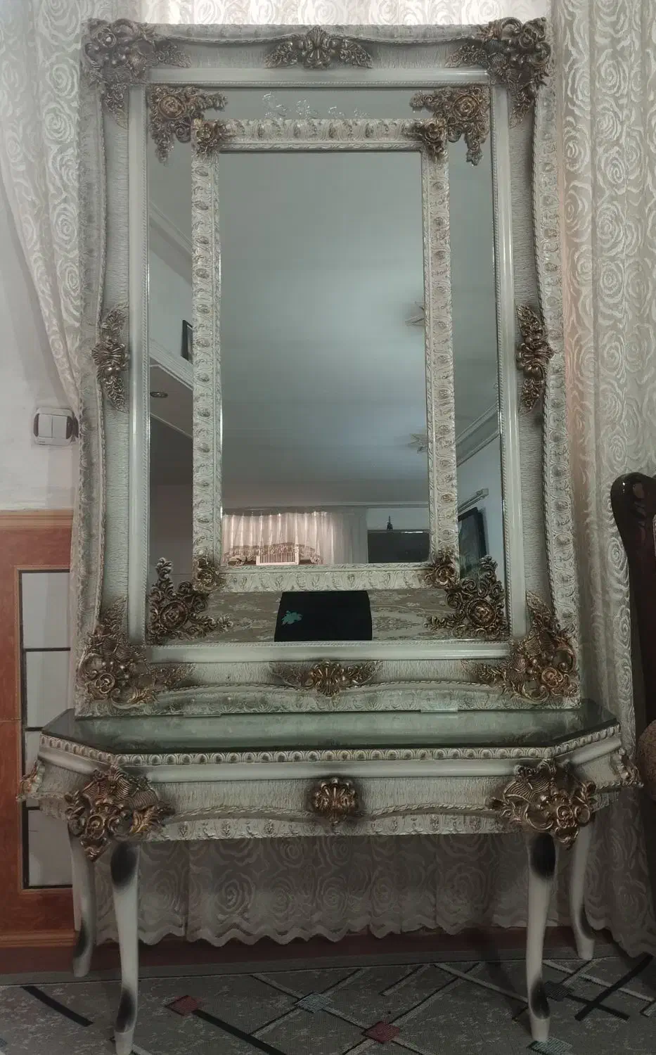 اینه کنسول کاملا نو و سالم|بوفه، ویترین، کنسول|دورود, |دیوار