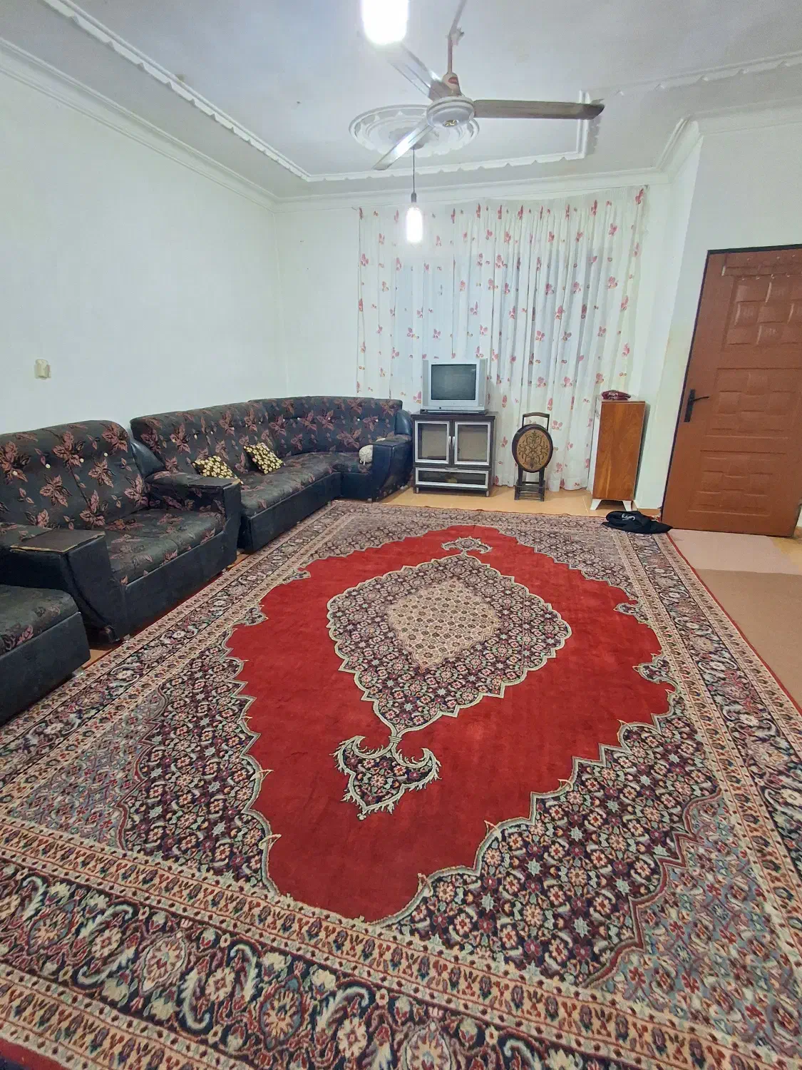 خانه شخصی|اجارهٔ کوتاهمدت آپارتمان و سوئیت|رشت, فخب|دیوار