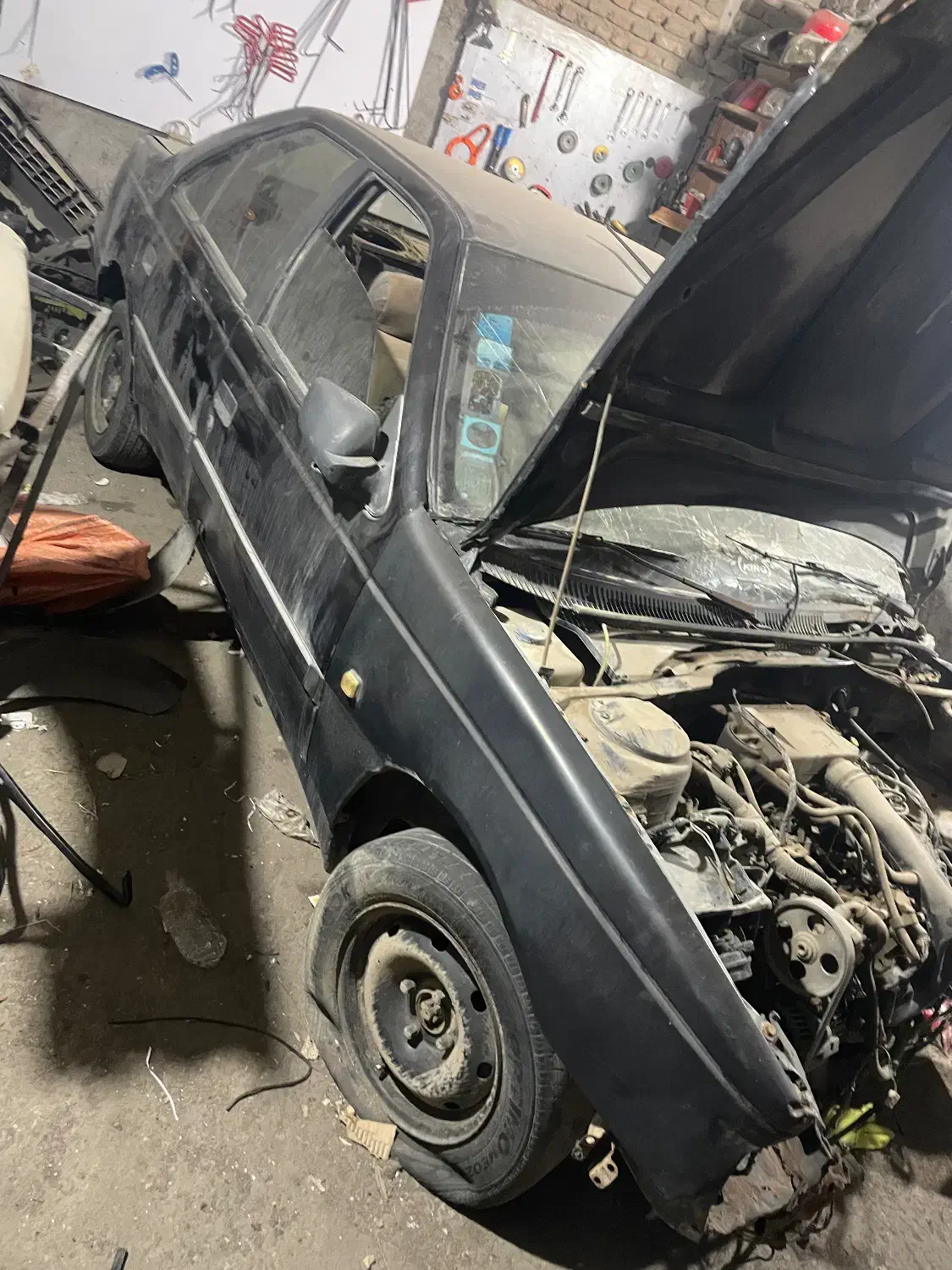 پژو تصادفی|خودرو سواری و وانت|اردبیل, |دیوار