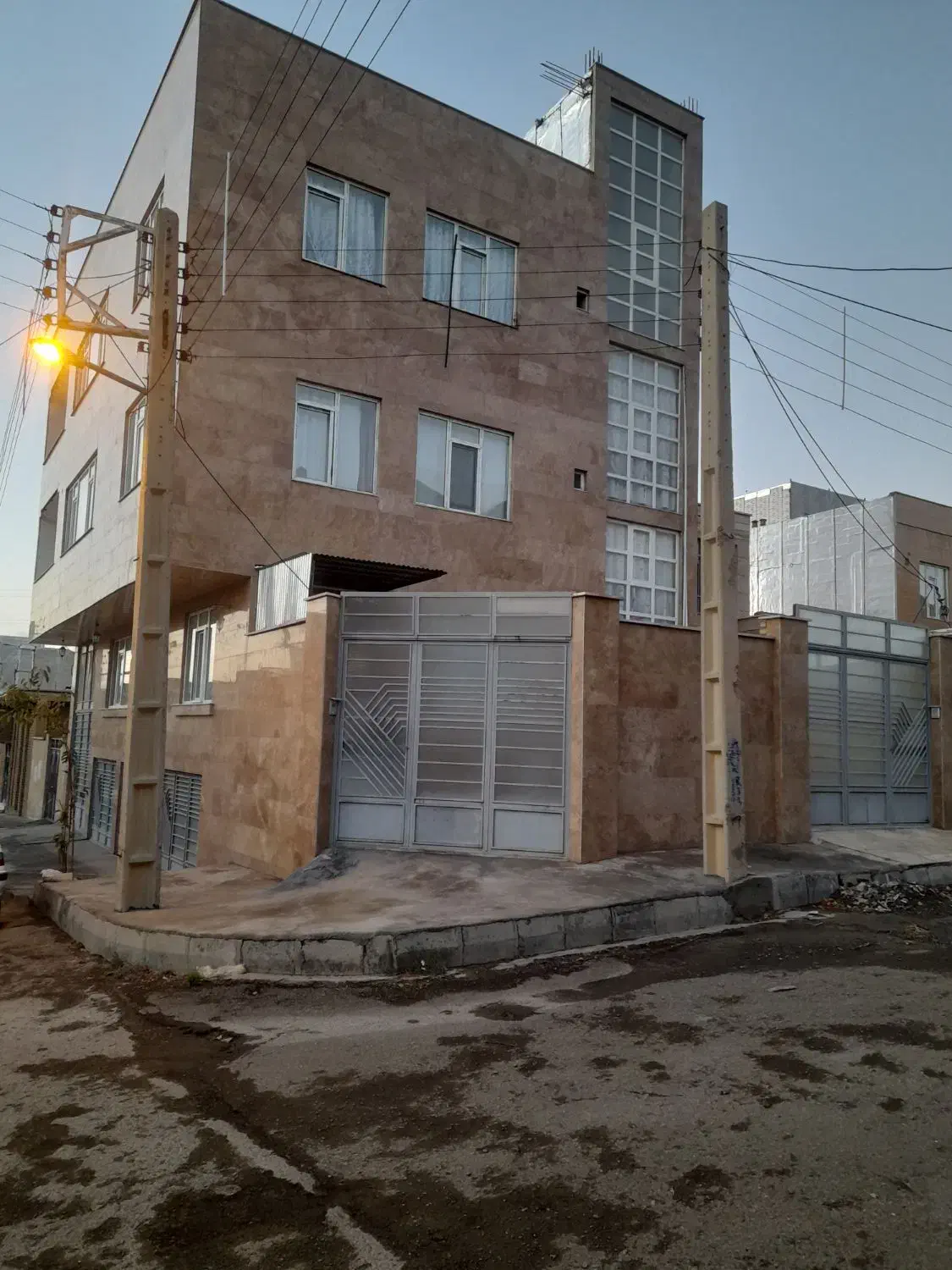 فروش واحد عبور جدا دوبر شهرک ولیعصر|فروش آپارتمان|سنقر, |دیوار