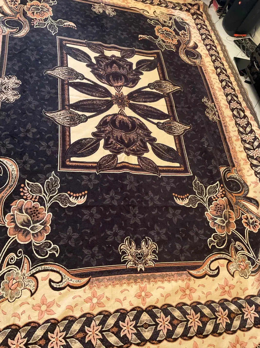 روفرشی ۹ متری و۳ متری، فروش فوری|روفرشی|تهران, جردن|دیوار