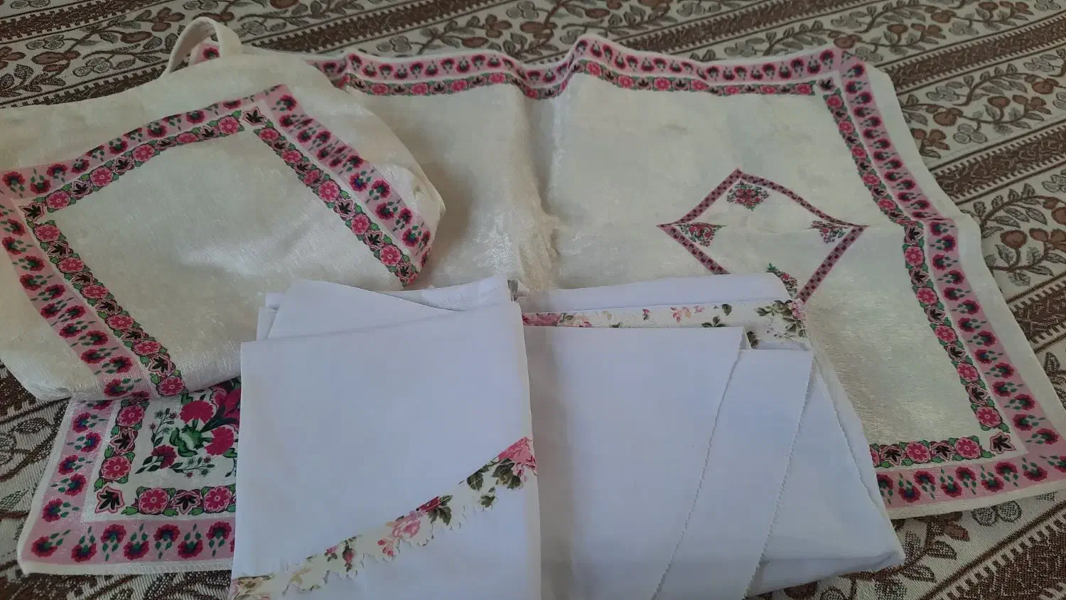 چادر نماز|لباس|سبزوار, فرهنگیان|دیوار