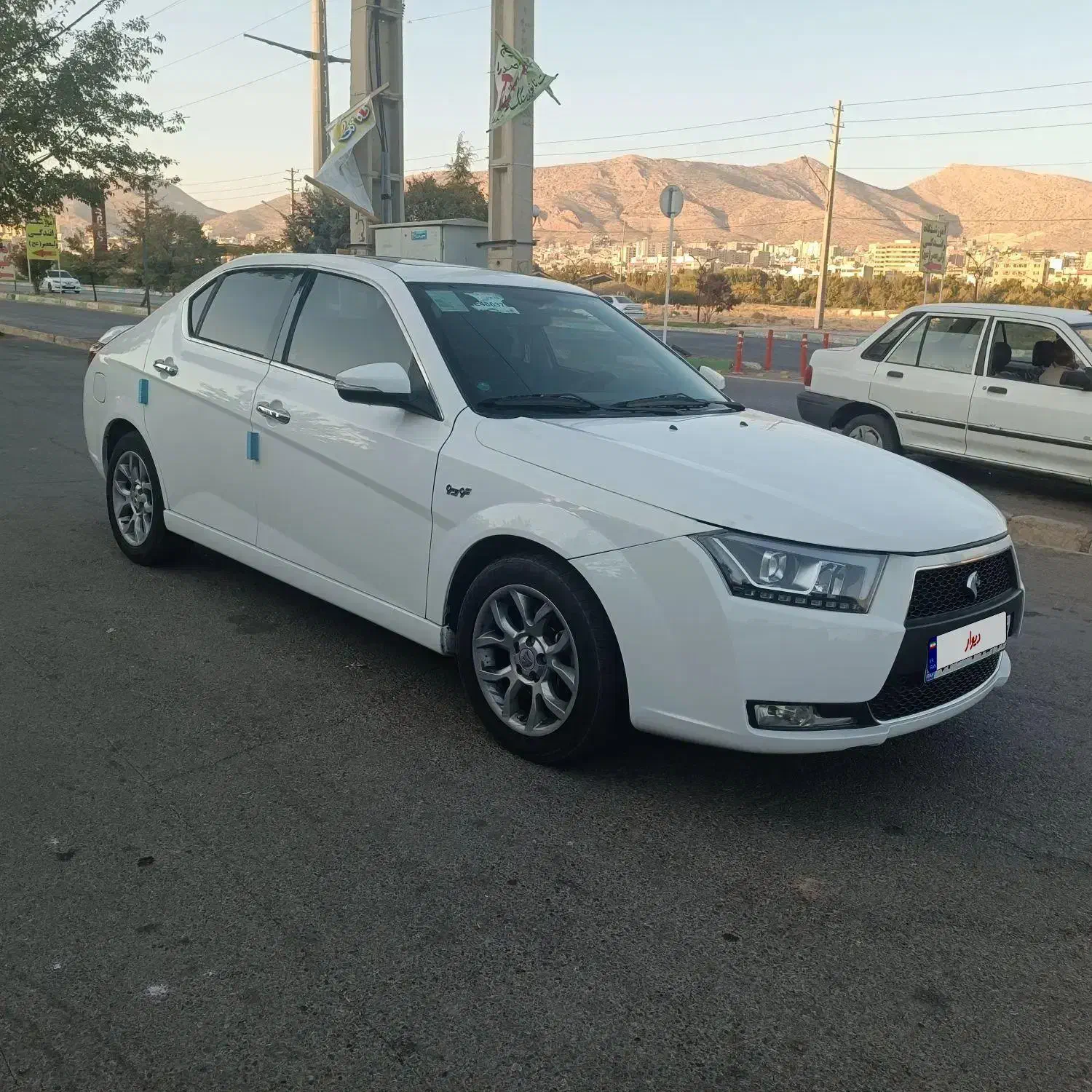 دنا پلاس توربو اتومات|خودرو سواری و وانت|شیراز, شهرک استقلال|دیوار