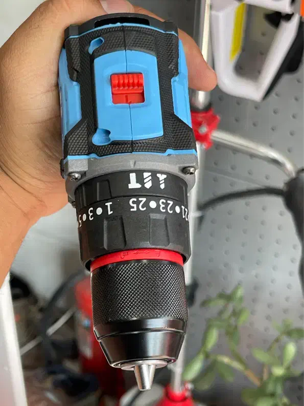 دریل شارژی پالاس دریل شارژی براشلس چکشی پالاس|ماشینآلات صنعتی|شیراز, سعدیه جنوبی|دیوار