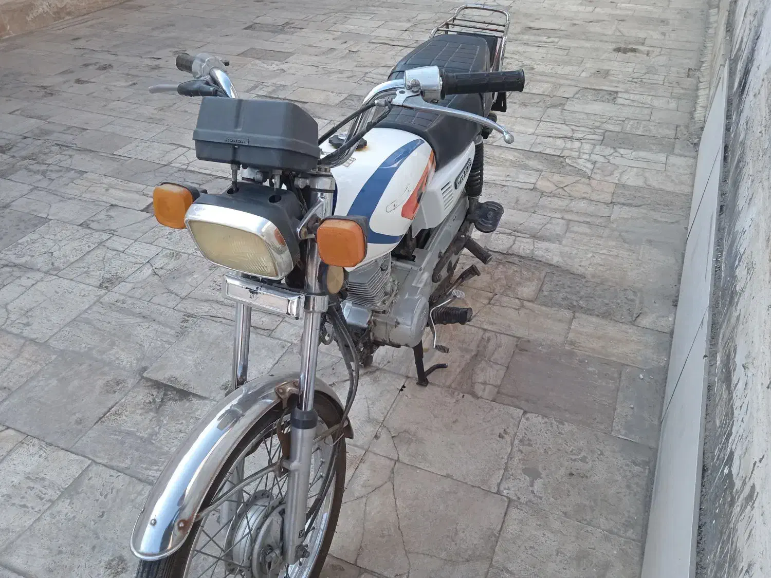 موتورهندا125|موتورسیکلت|قم, شهرک فاطمیه|دیوار