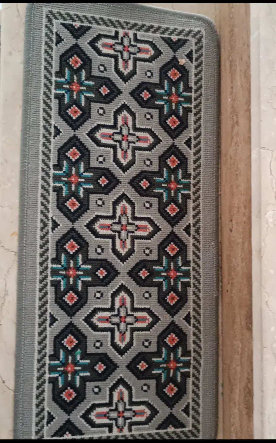 روپله و پاگردی|پادری|اشنویه, |دیوار