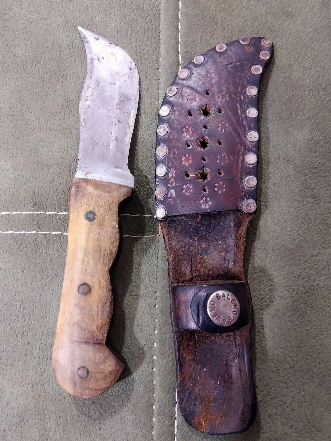 چاقو قدیمی کلکسیونی ممد طلا|کلکسیون اشیاء عتیقه|شریف‌آباد, |دیوار